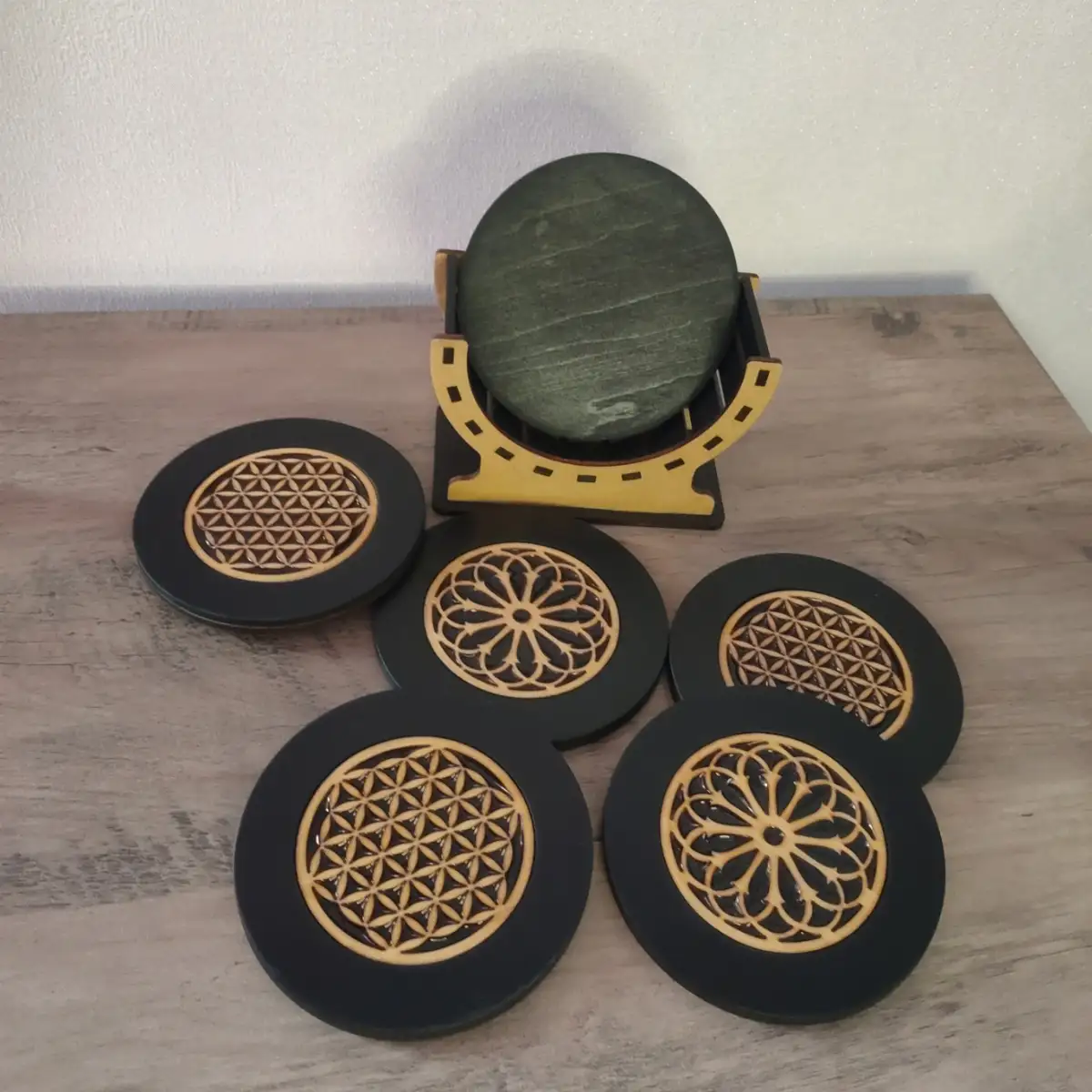 Lot de 6 Sous-Verres Artisanaux en Bois et Résine Époxy - Motifs Géométriques Sacrés - JBPA Créations